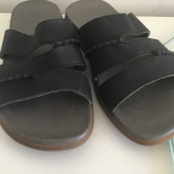 UGG Men’s Rhinelander Sandal